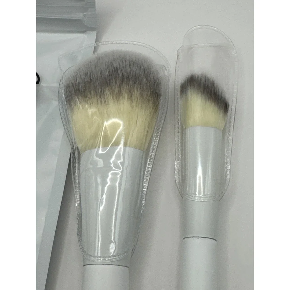 TYS Beauty Treat Yourself Brush‎ Set 2pc Powder Blush Vegan BRAND NEW